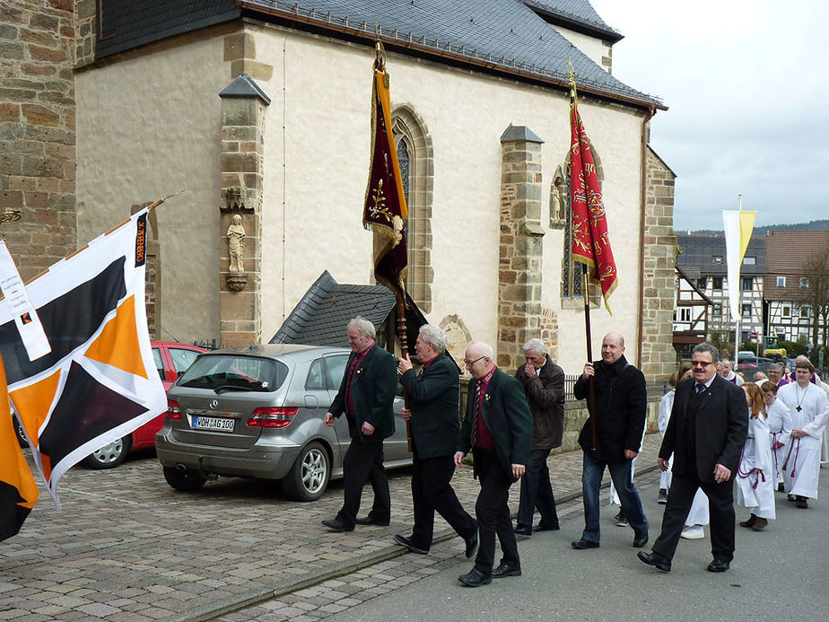 Festgottesdienst zum 50jahrigen Priesterjubiläum von Stadtpfarrer i.R. Geistlichen Rat Ulrich Trzeciok (Foto: Karl-Franz Thiede)